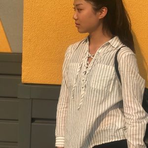 A cute forever 21 loose shirt